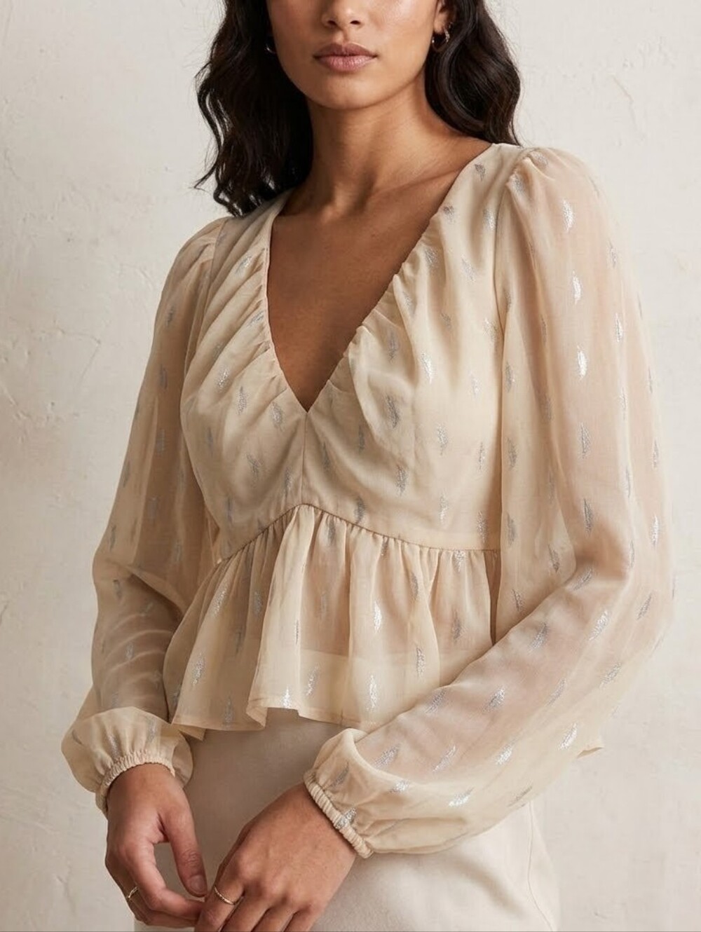 H&M Sheer Peplum V‑Neck Cropped Blouse in Champagne & Silver